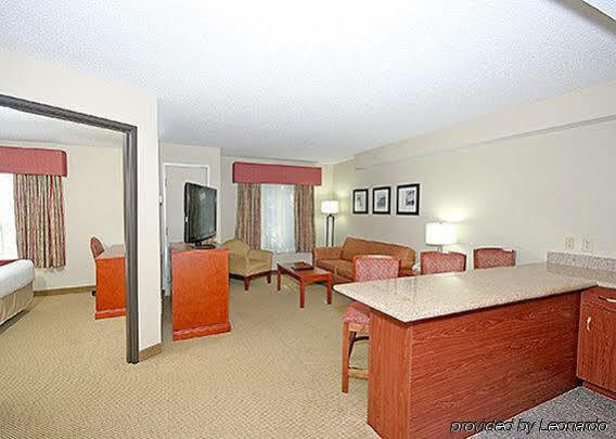 Four Points By Sheraton Raleigh Arena Exterior foto